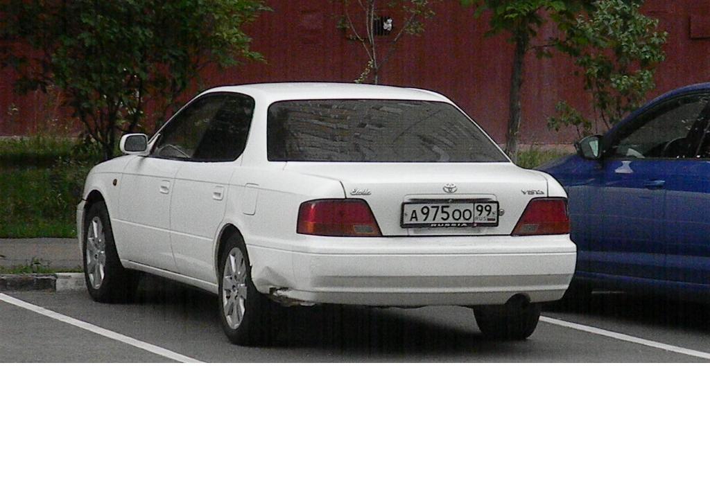 Автомобиль госномер А975ОО99