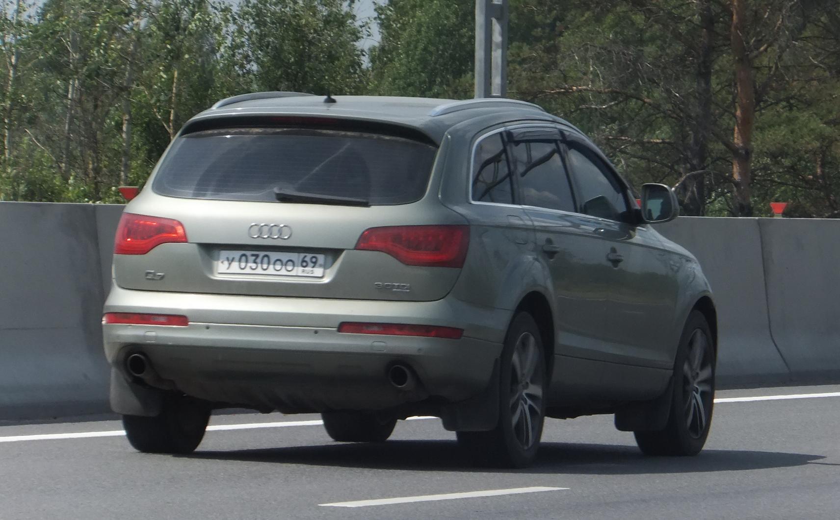 Автомобиль госномер У030ОО69