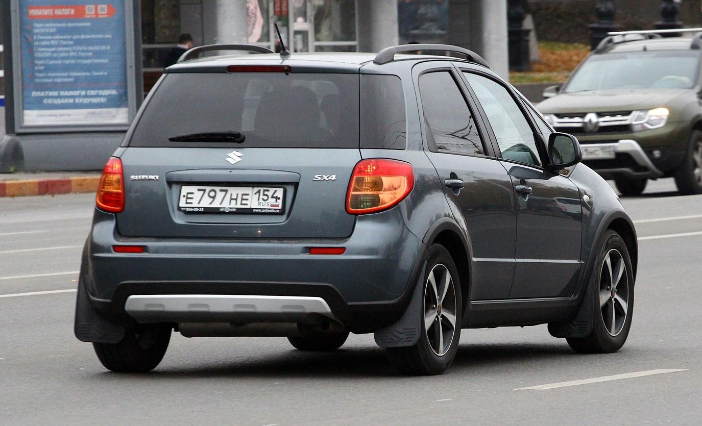 Автомобиль госномер Е797НЕ154