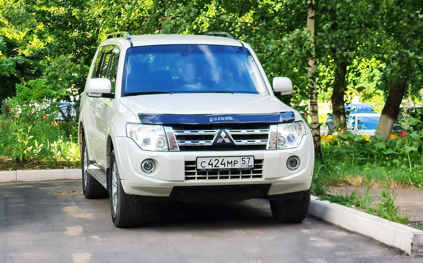 Автомобиль госномер С424МР57