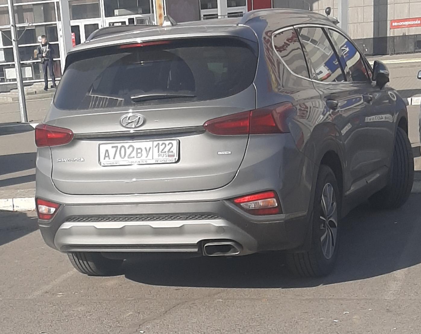 Автомобиль госномер А702ВУ122