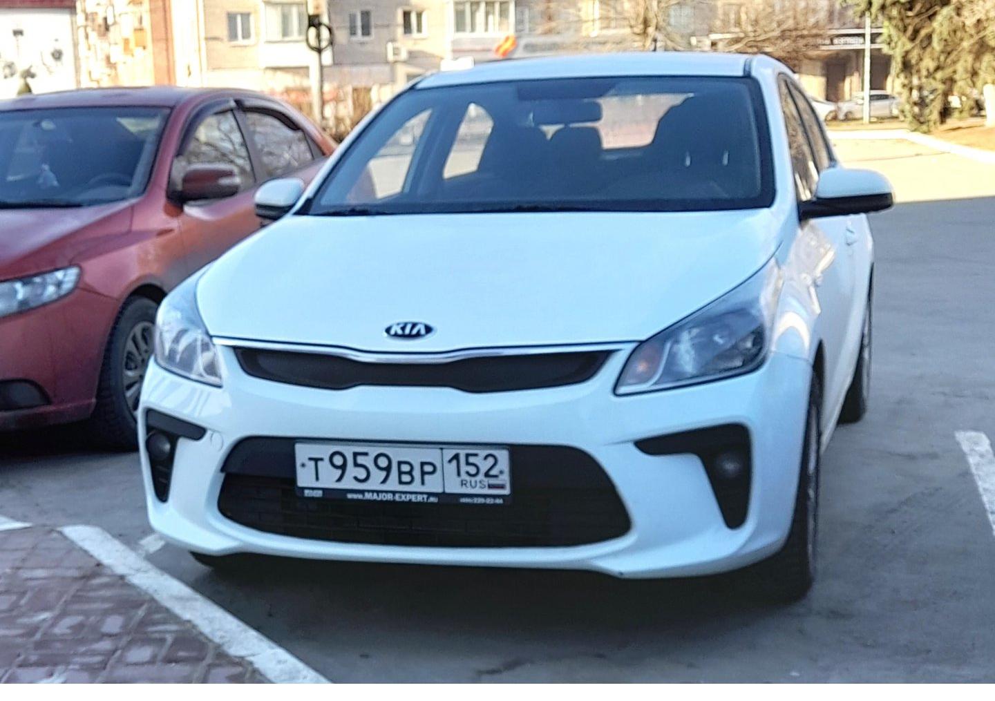 Автомобиль госномер Т959РВ152