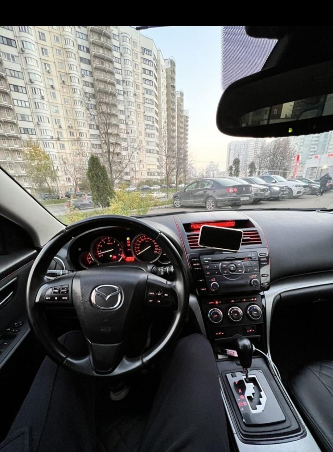 Автомобиль госномер Н570ЕР82