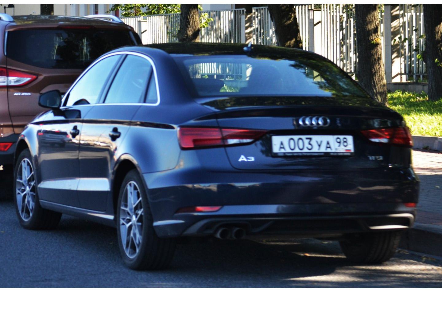 Автомобиль госномер А003УА98