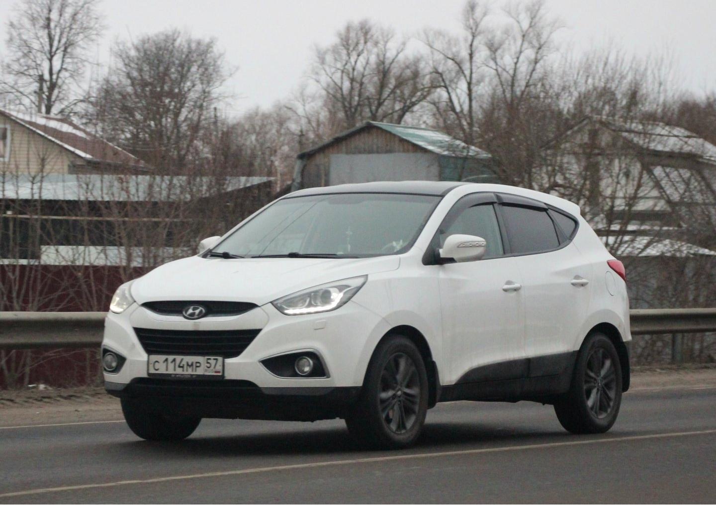 Автомобиль госномер С114МР57