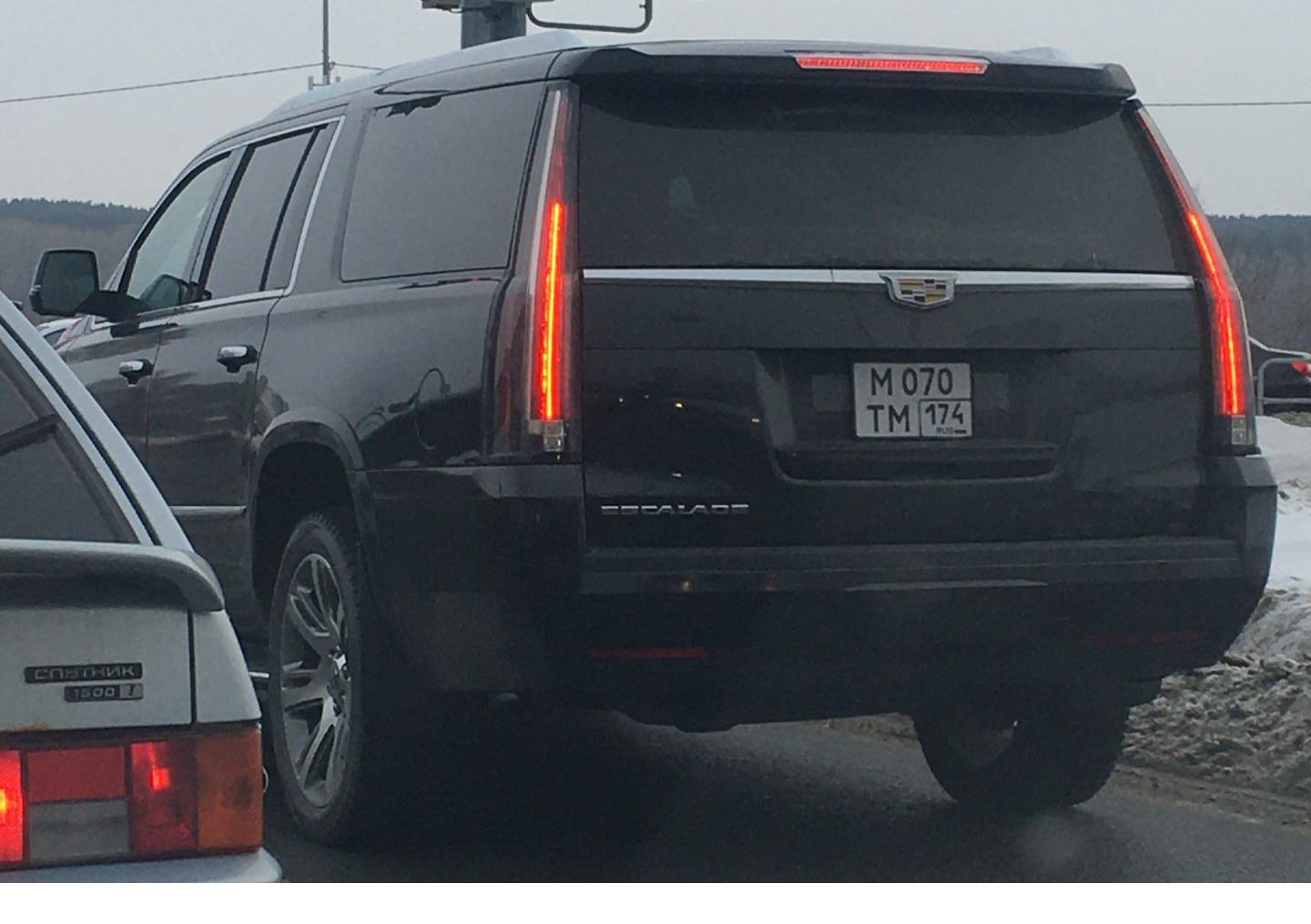 Автомобиль госномер М070ТМ174