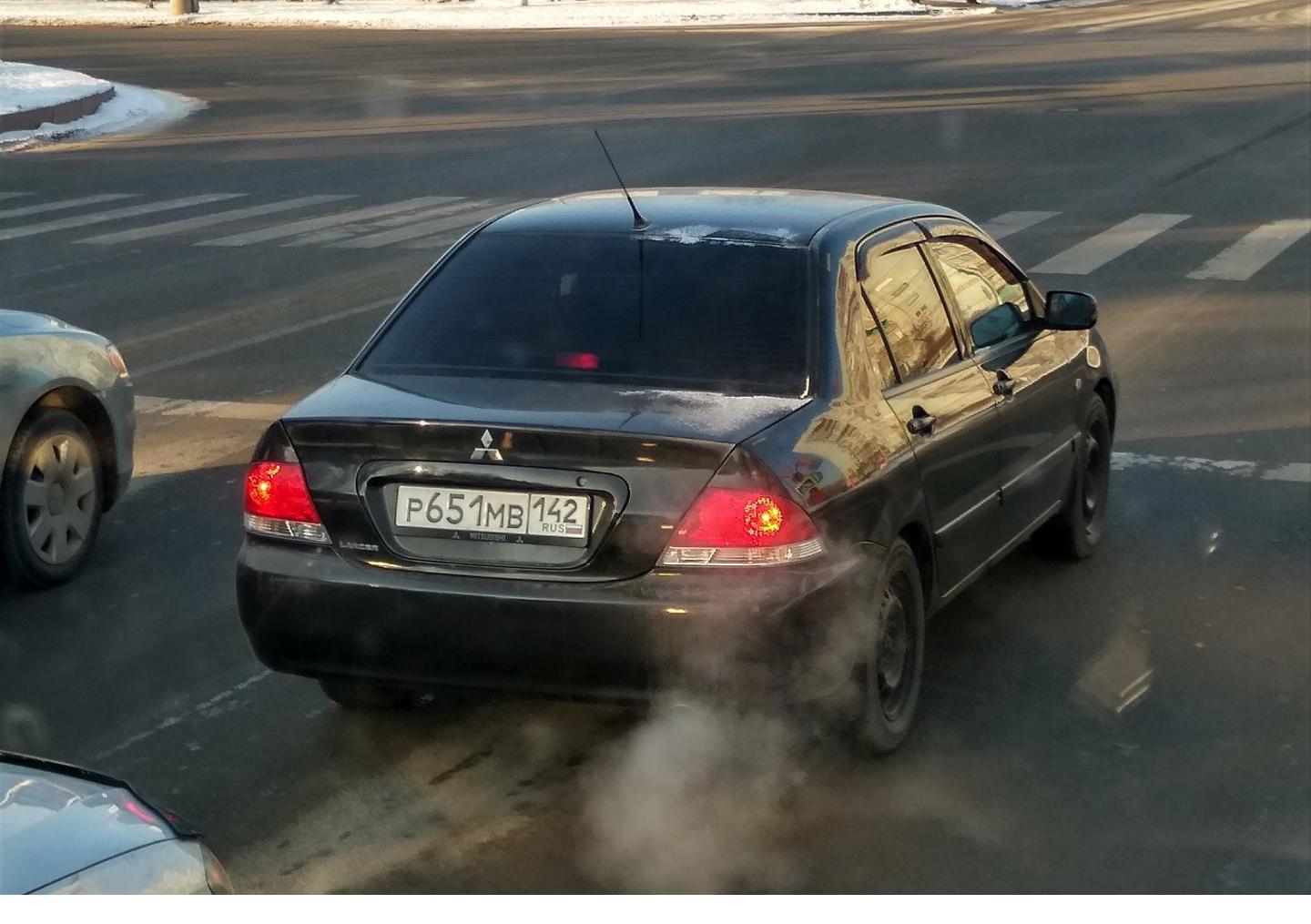 Автомобиль госномер Р651МВ142