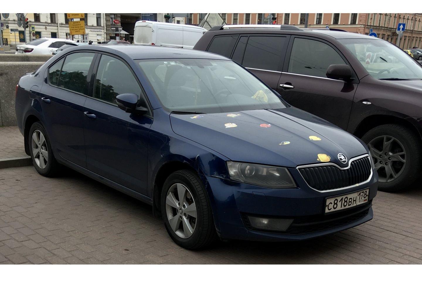 Автомобиль госномер С818ВН178
