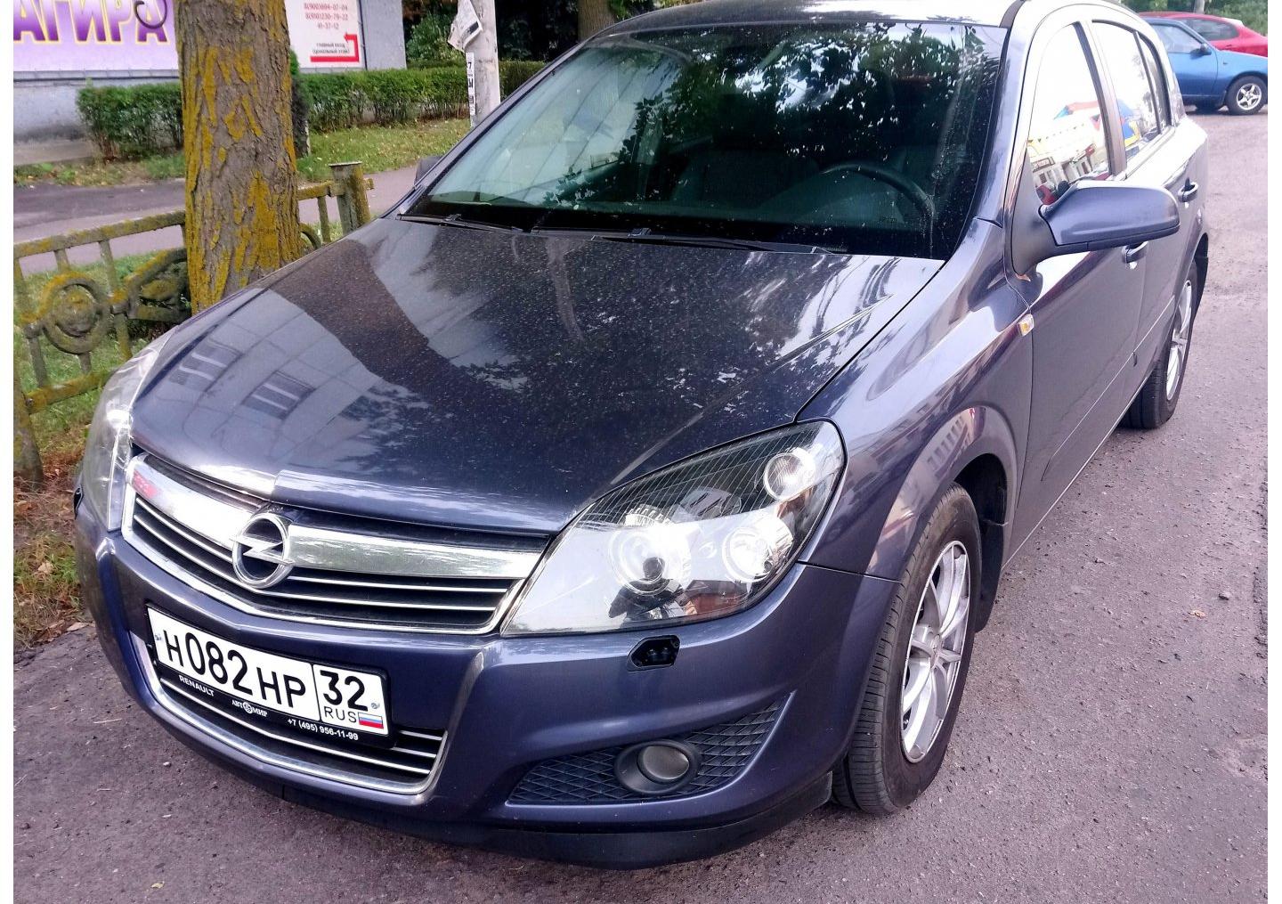 Автомобиль госномер Н082НР32
