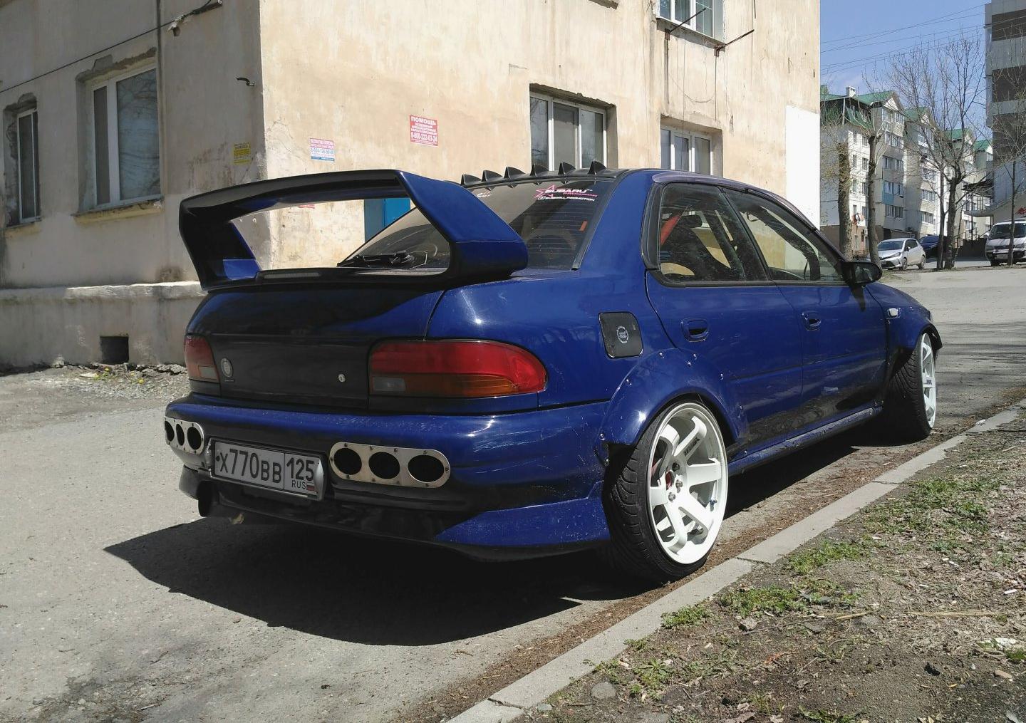 Автомобиль госномер Х770ВВ125