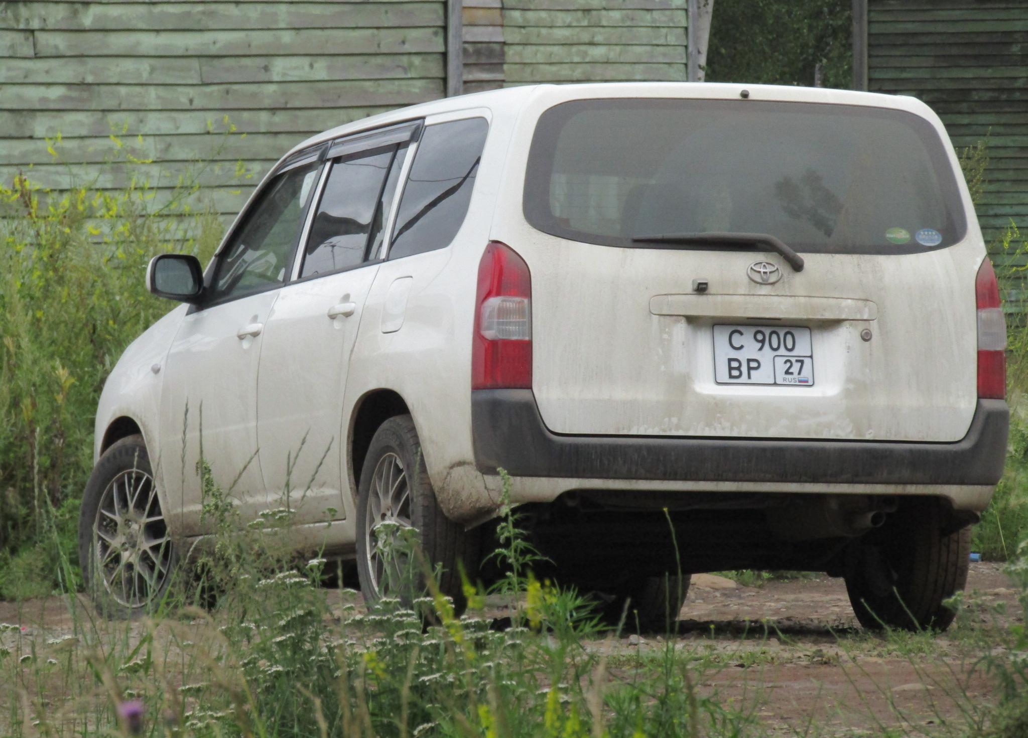Автомобиль госномер С900ВР27