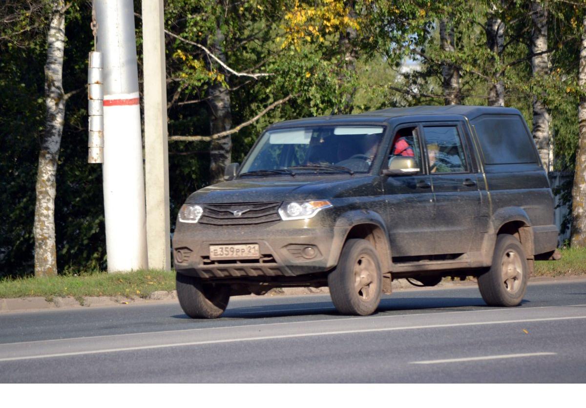 Автомобиль госномер Е359РР21