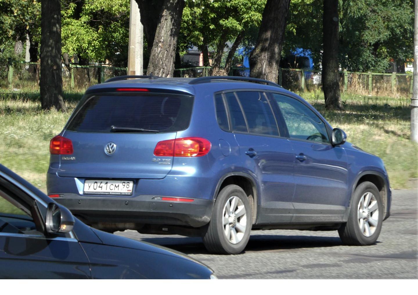 Автомобиль госномер У041СМ98
