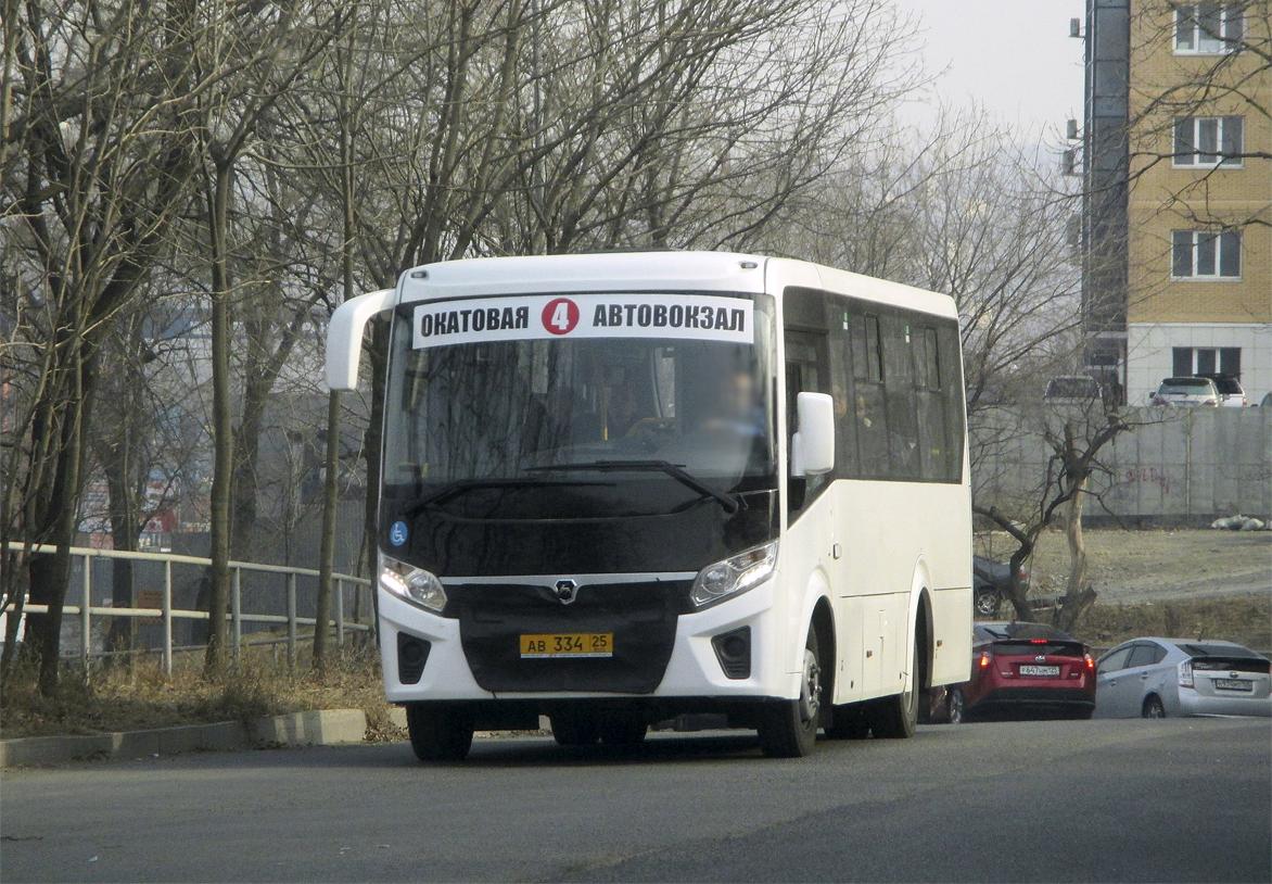 Автомобиль госномер АВ33425