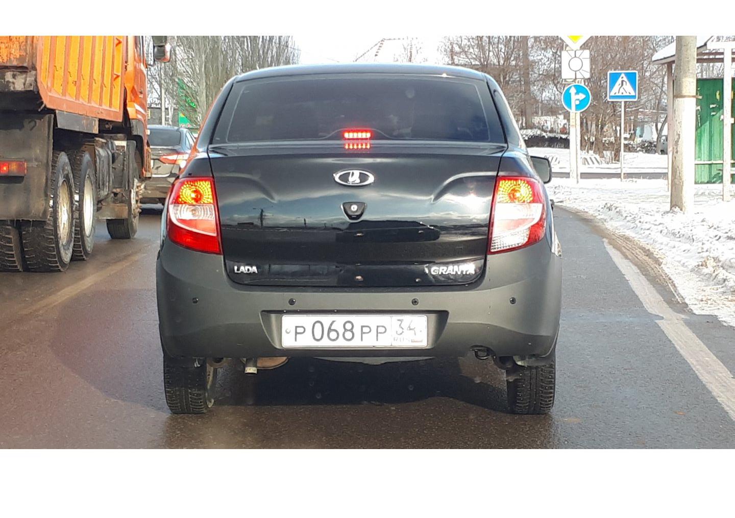 Автомобиль госномер Р068РР34