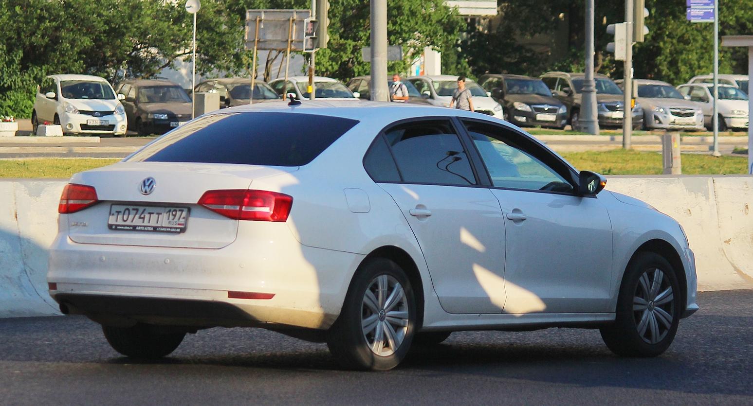 Автомобиль госномер Т074ТТ197