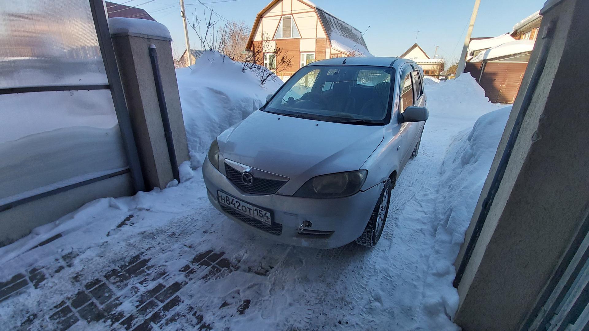 Автомобиль госномер Н842ОТ154