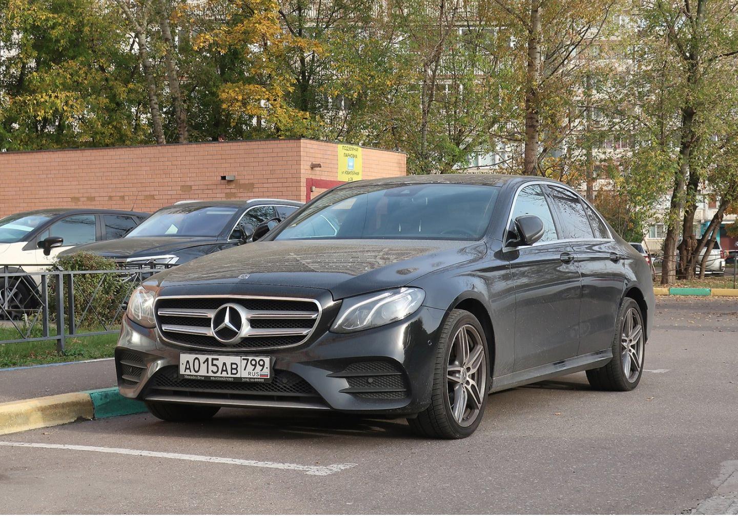 Автомобиль госномер А015АВ799