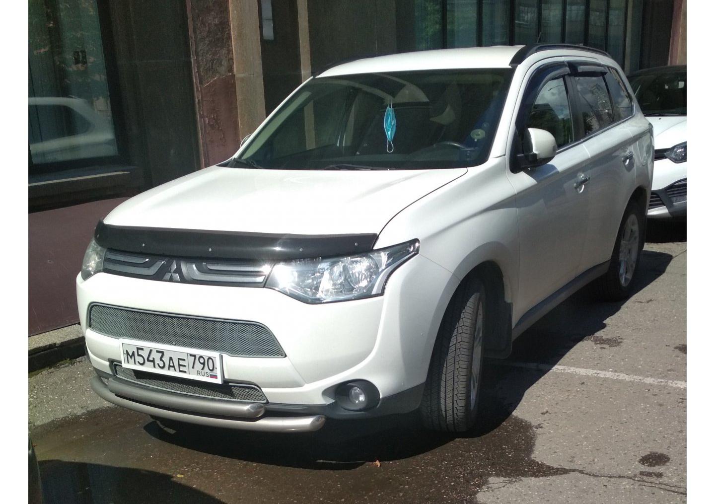 Автомобиль госномер М543АЕ790