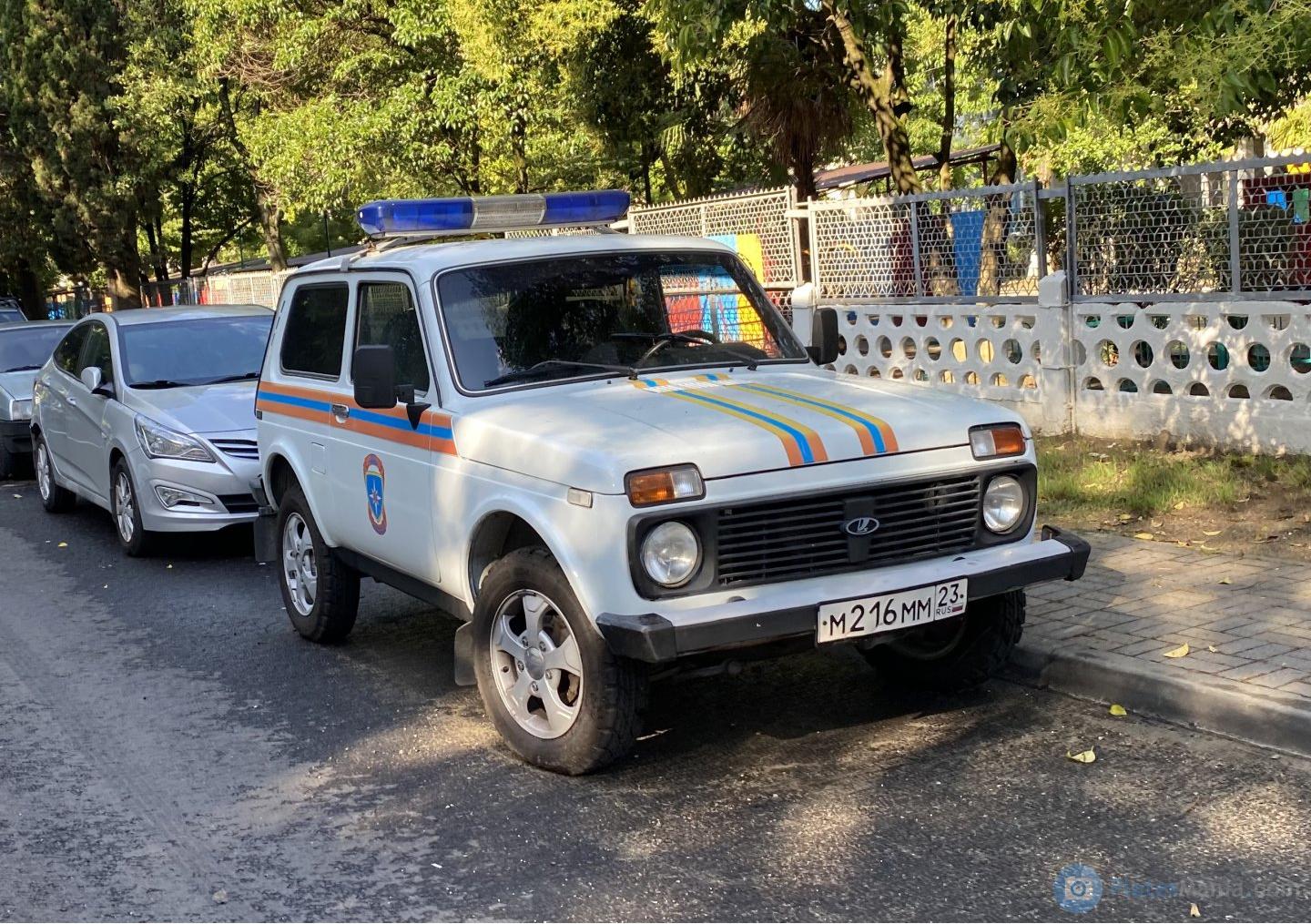 Автомобиль госномер М216ММ23