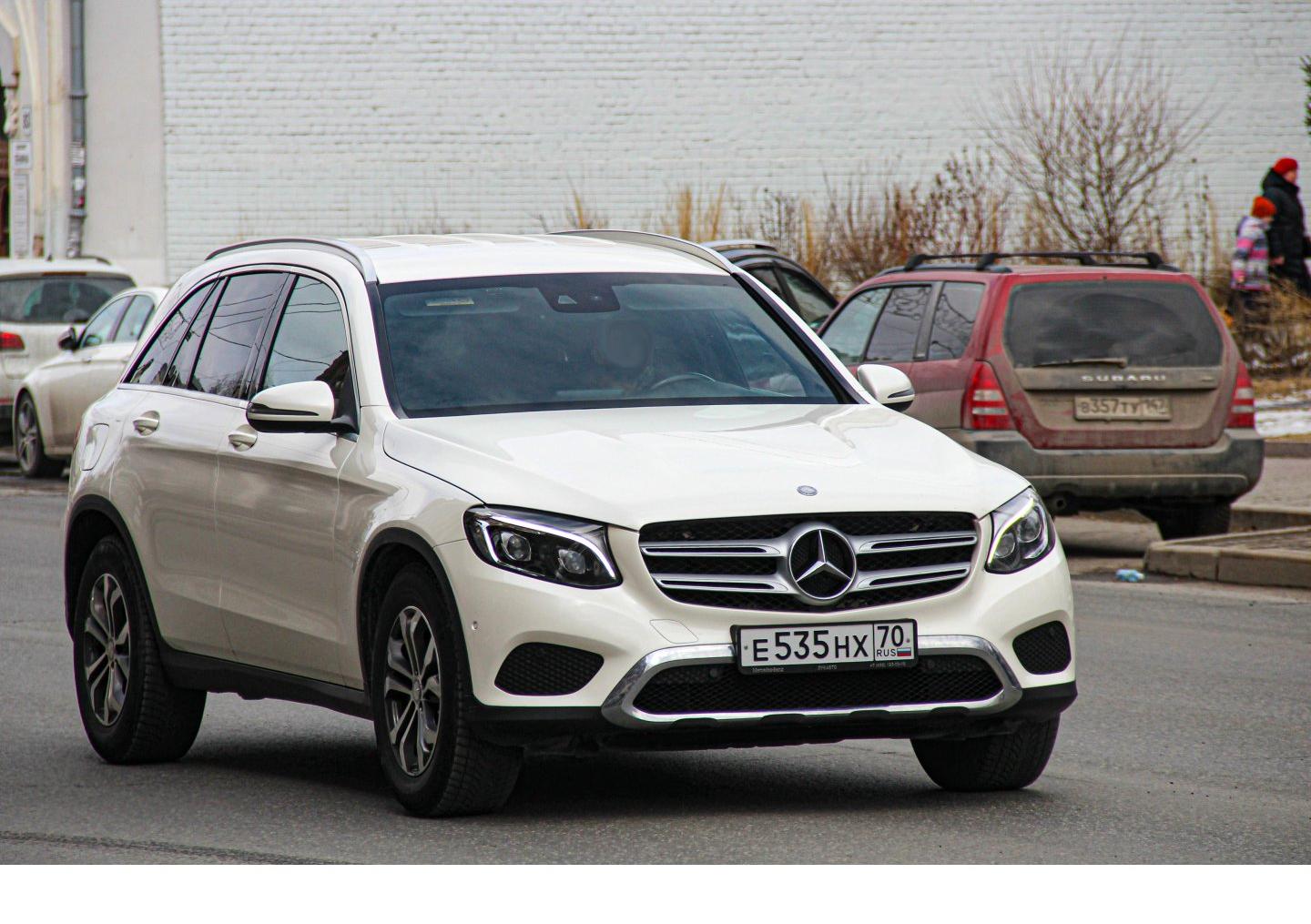 Автомобиль госномер Е535НХ70