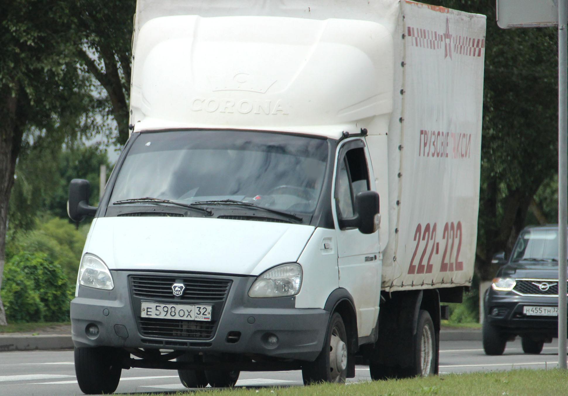 Автомобиль госномер Е598ОХ32