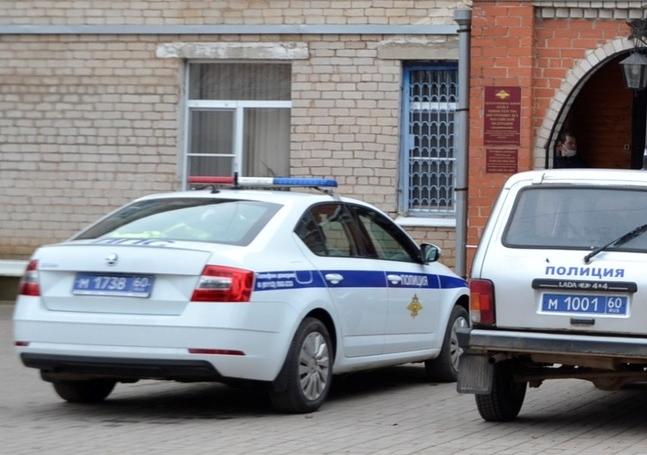Автомобиль госномер М173860