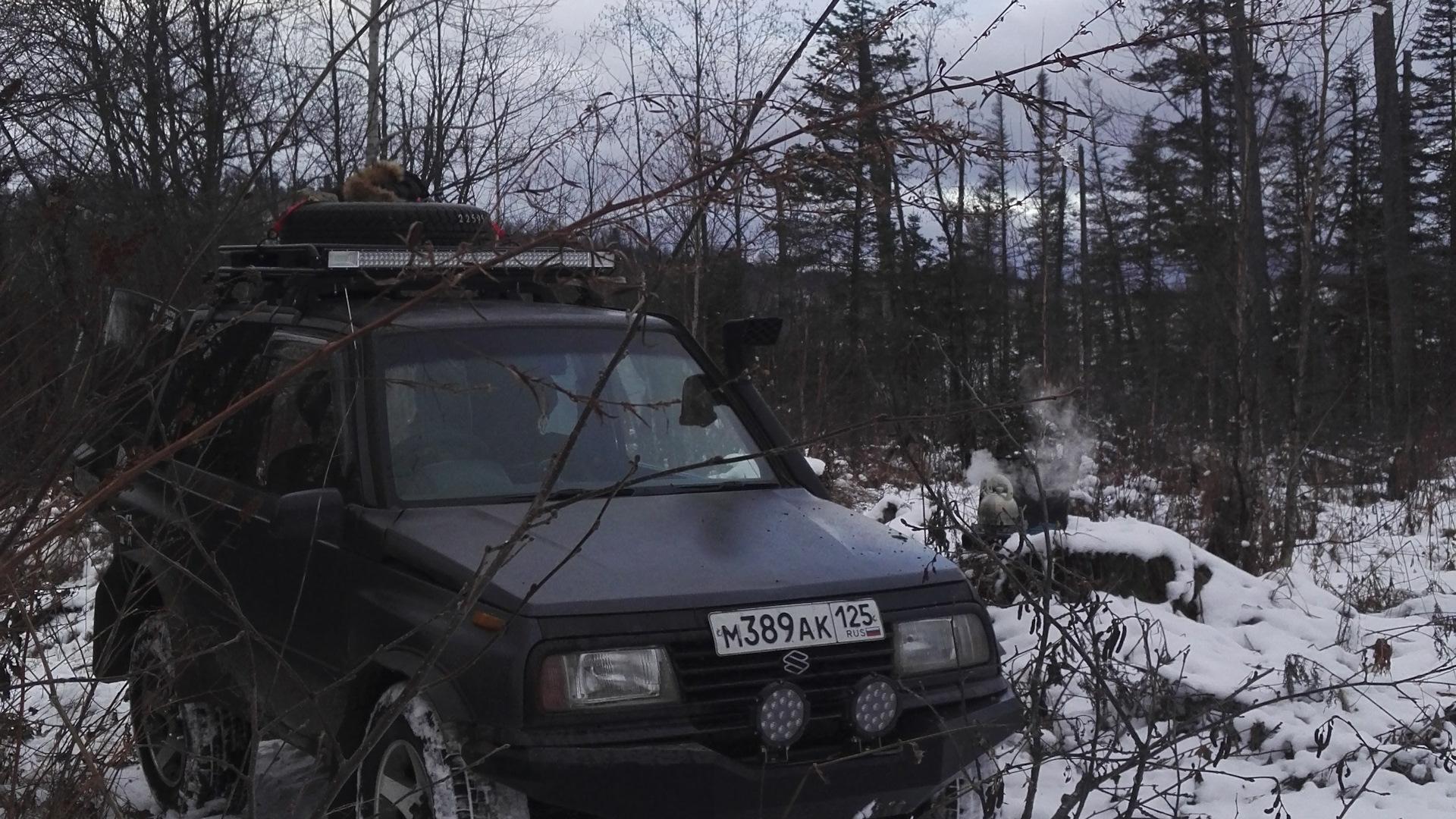 Автомобиль госномер М389АК125