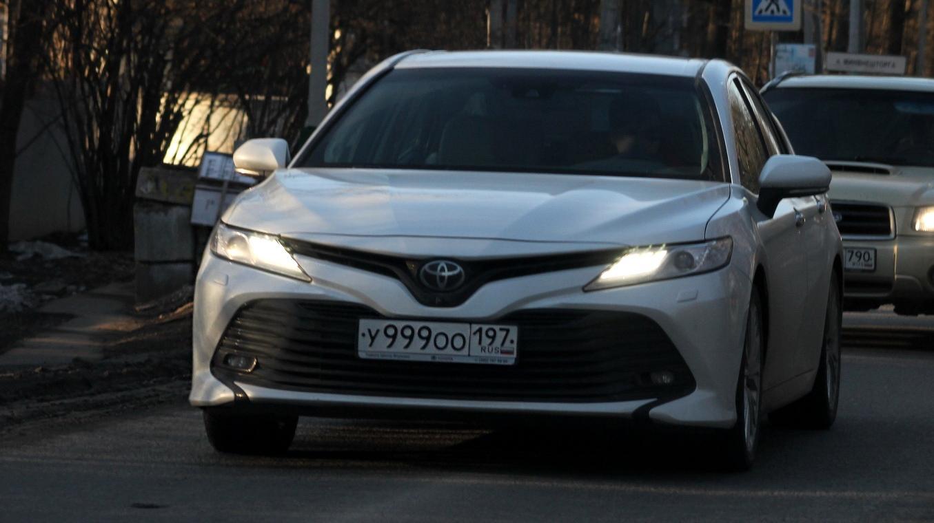 Автомобиль госномер У999ОО197