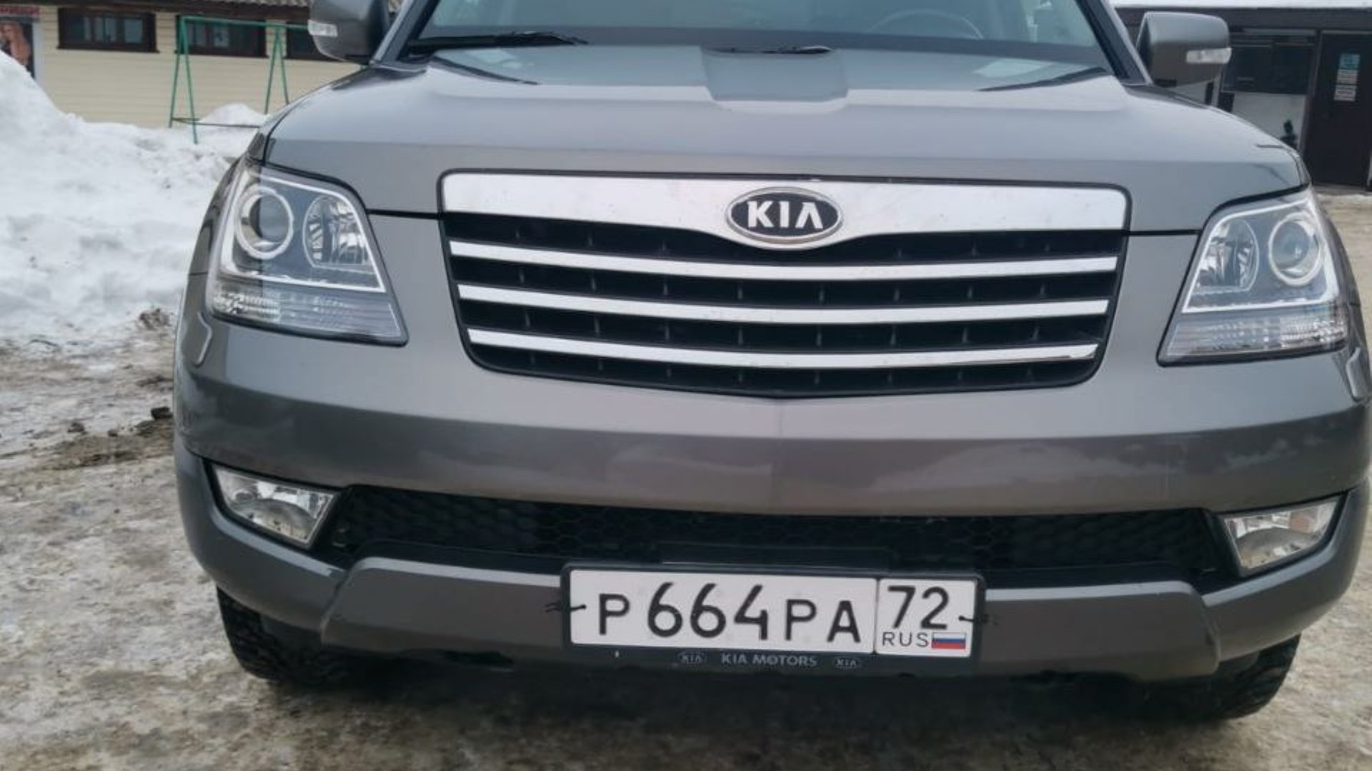Автомобиль госномер Р664РА72
