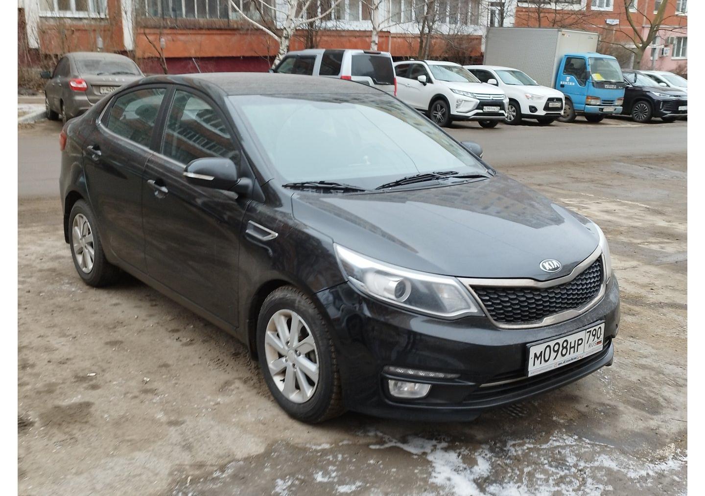 Автомобиль госномер М098НР790