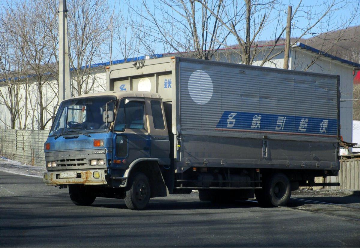 Автомобиль госномер Х312КА27
