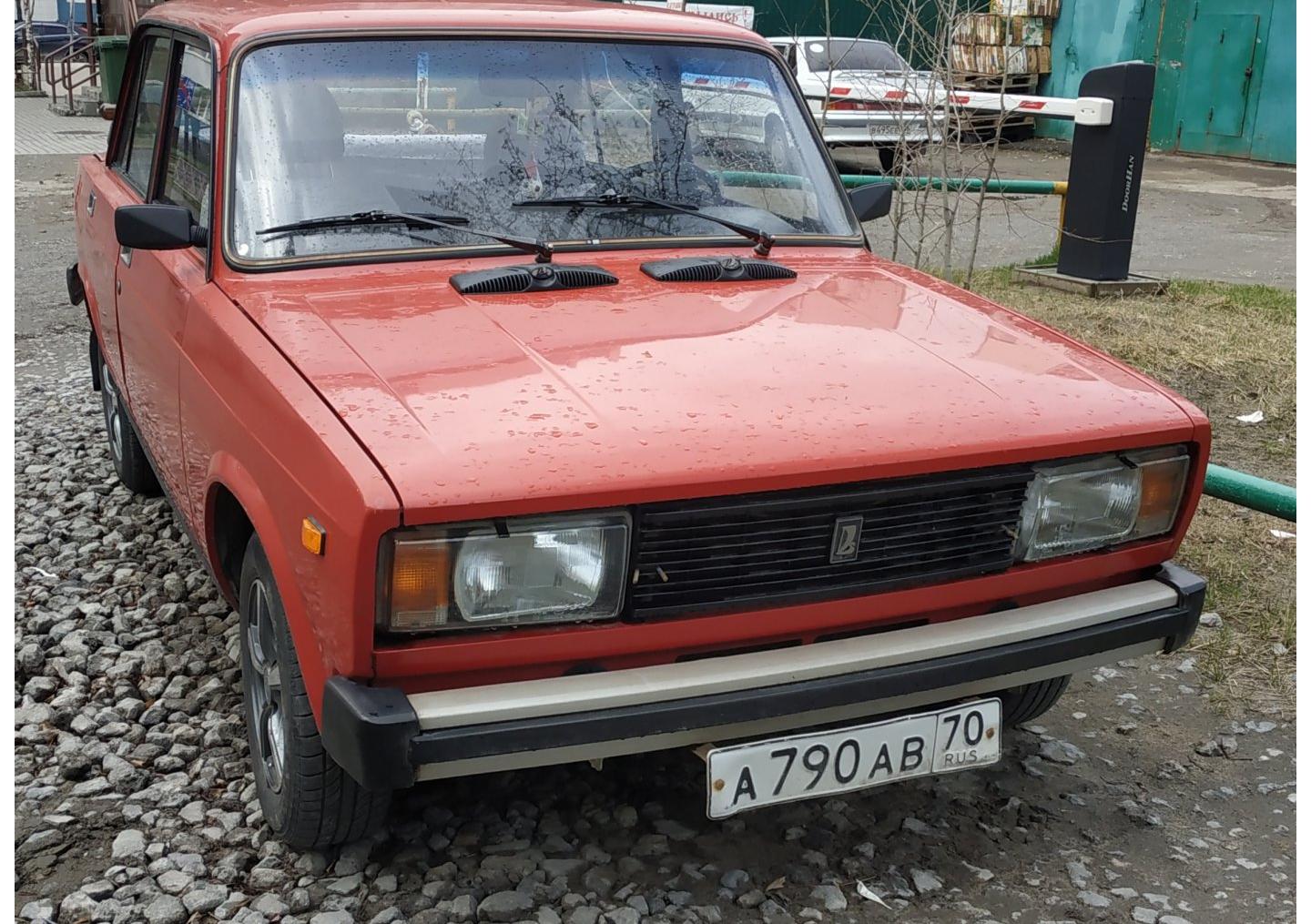 Автомобиль госномер А790АВ70