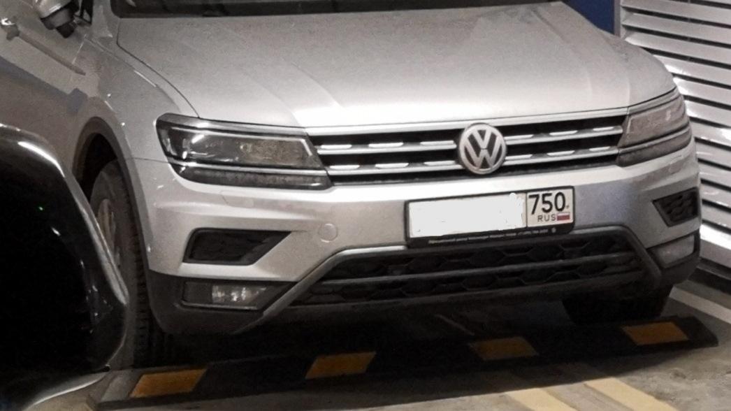 Автомобиль госномер Н100НМ750