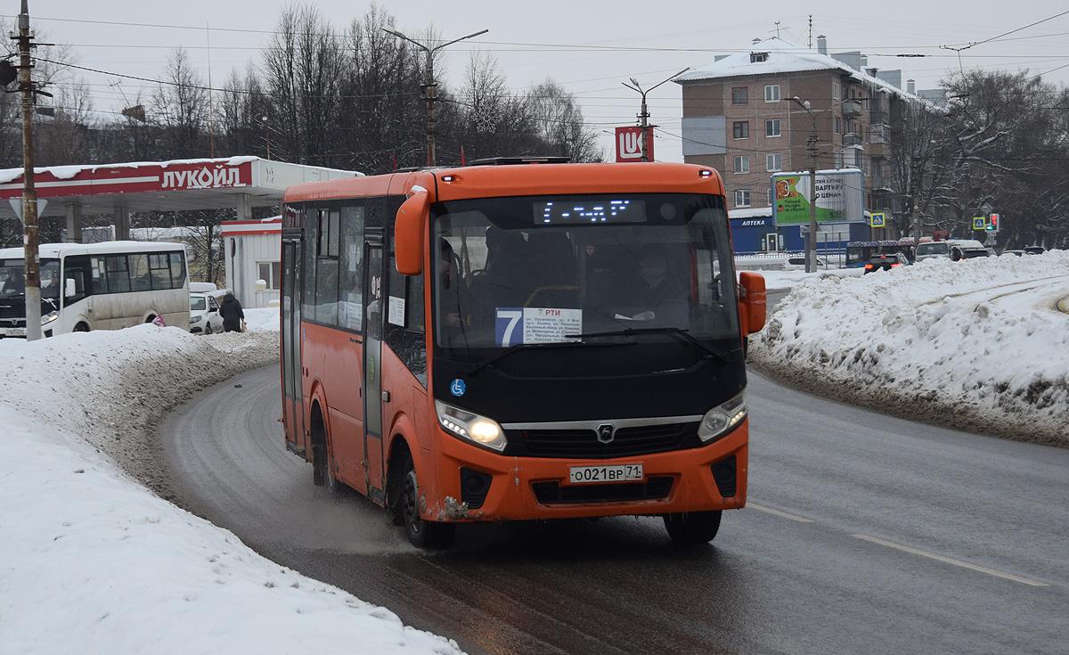 Автомобиль госномер О021ВР71