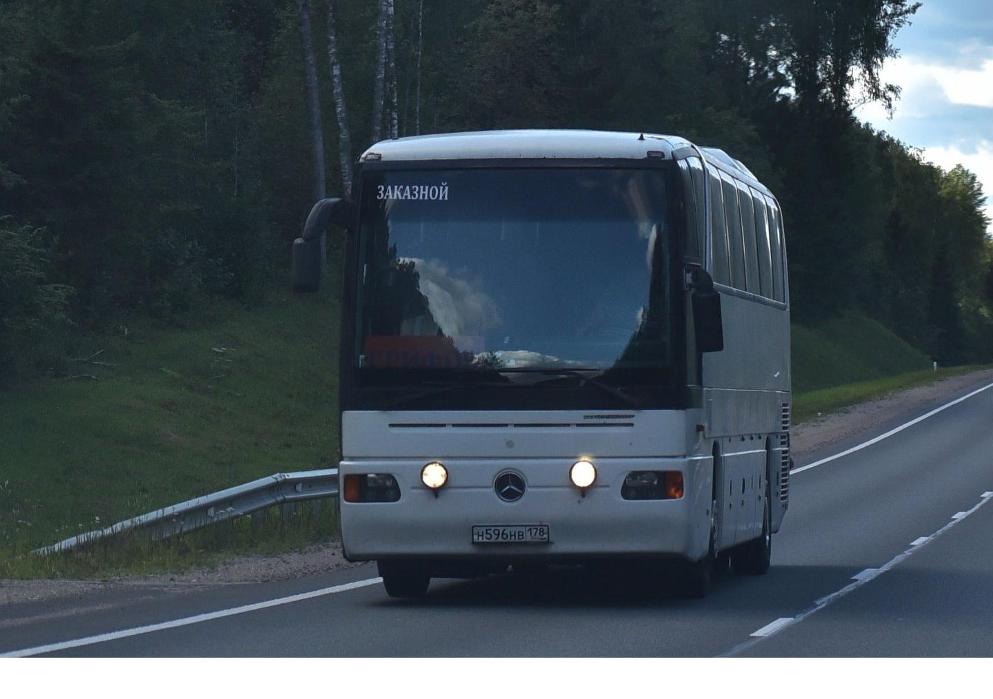 Автомобиль госномер Н596НВ178