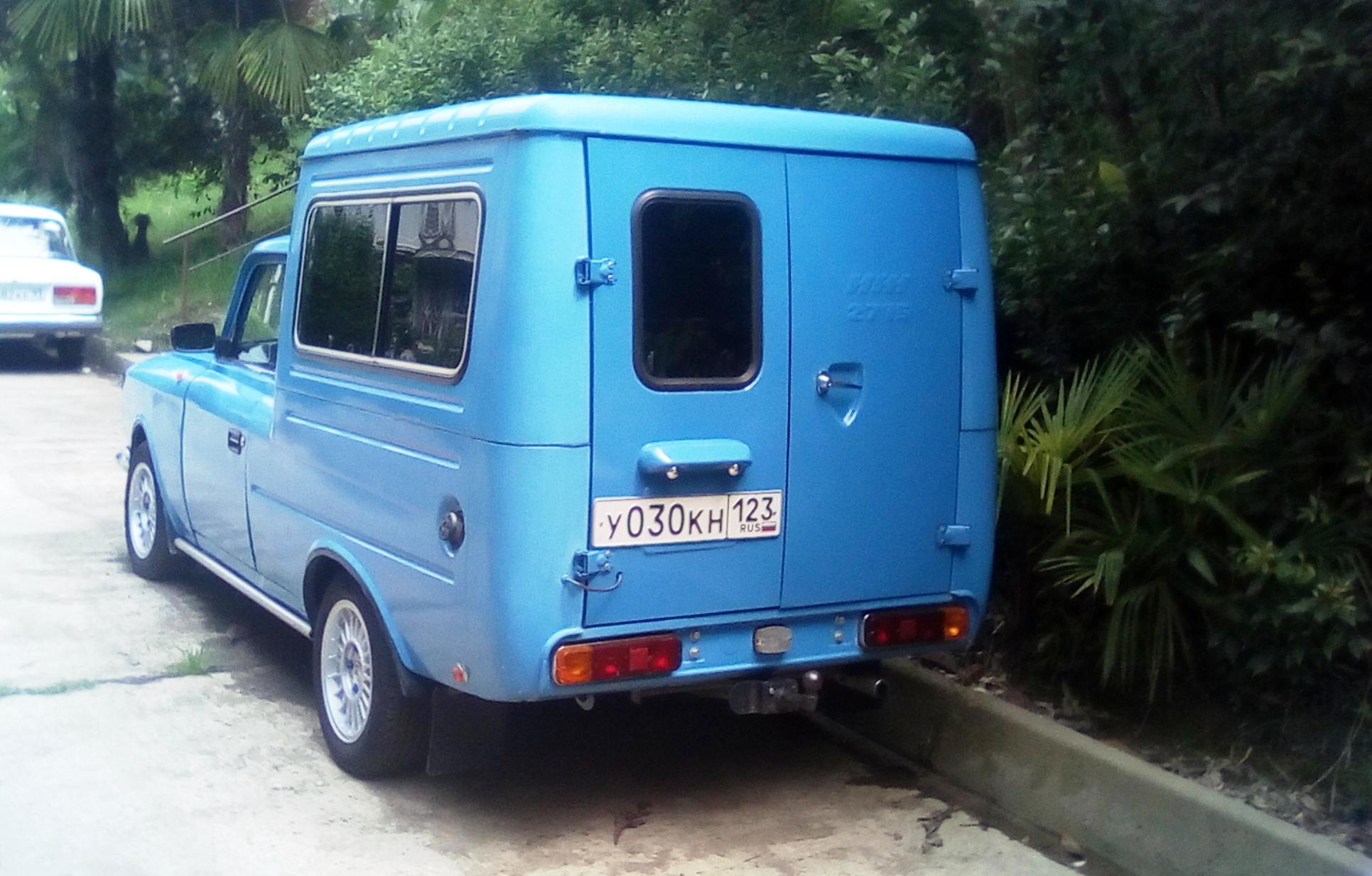 Автомобиль госномер У030КН123