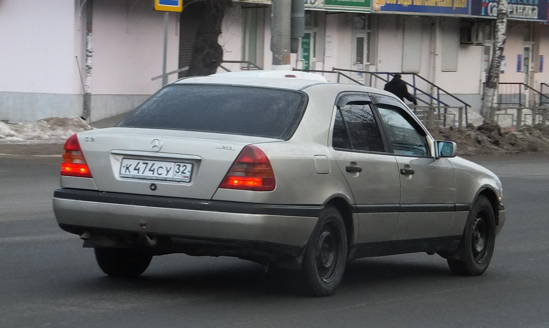 Автомобиль госномер К474СУ32