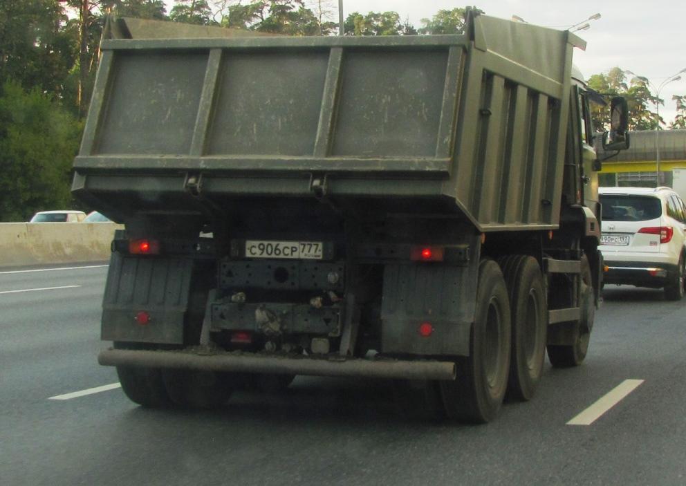 Автомобиль госномер С906СР777