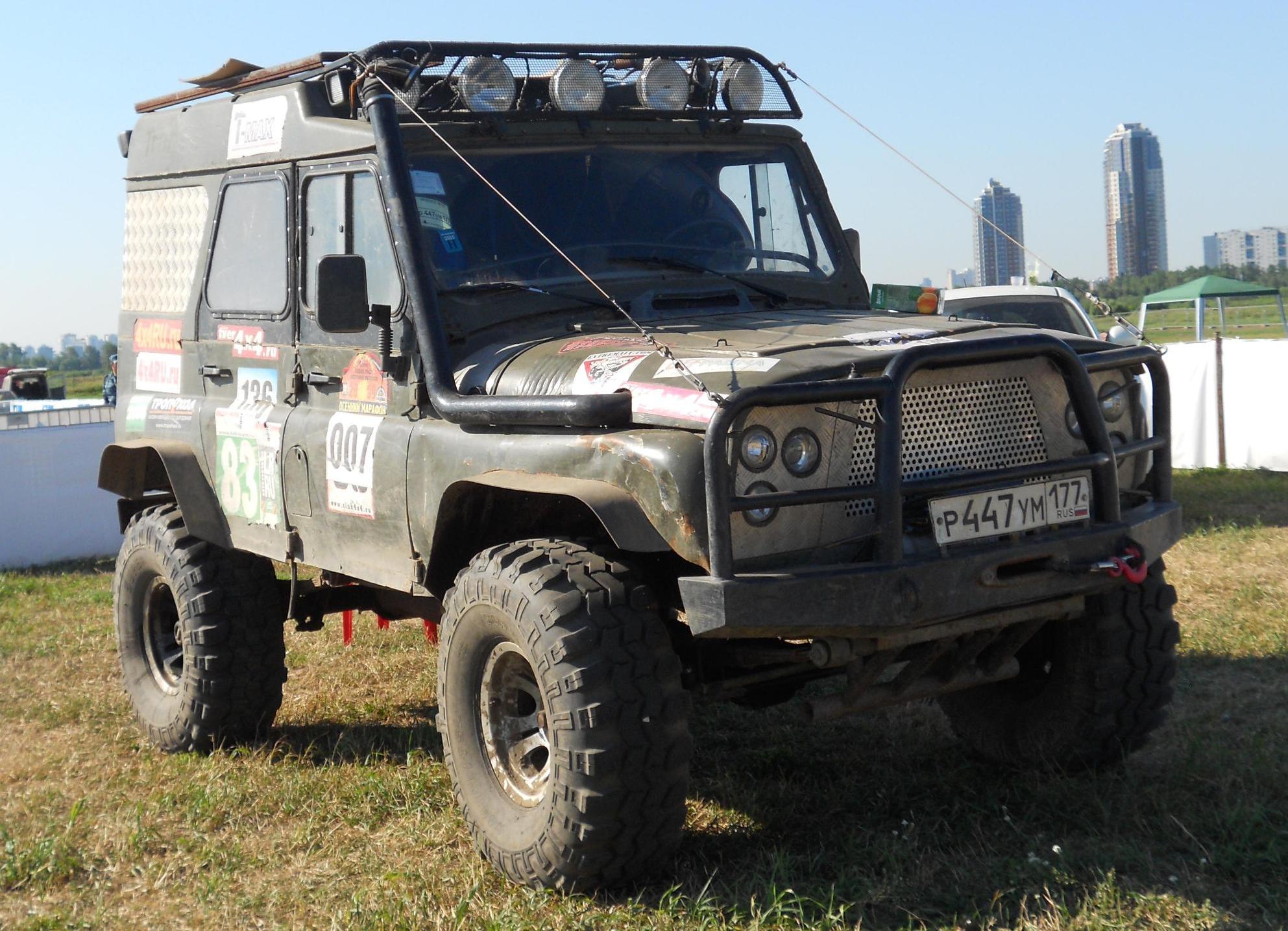 Автомобиль госномер Р447УМ177