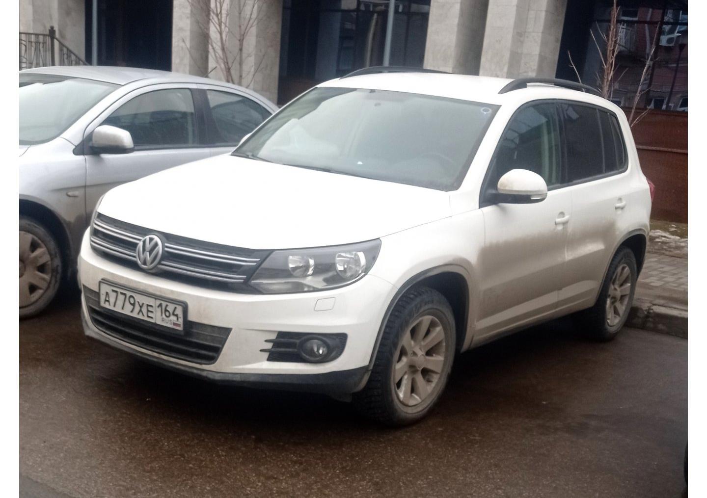 Автомобиль госномер А779ХЕ164