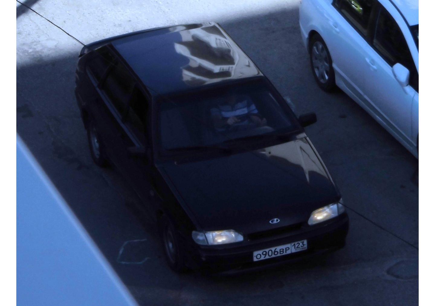 Автомобиль госномер О906ВР123