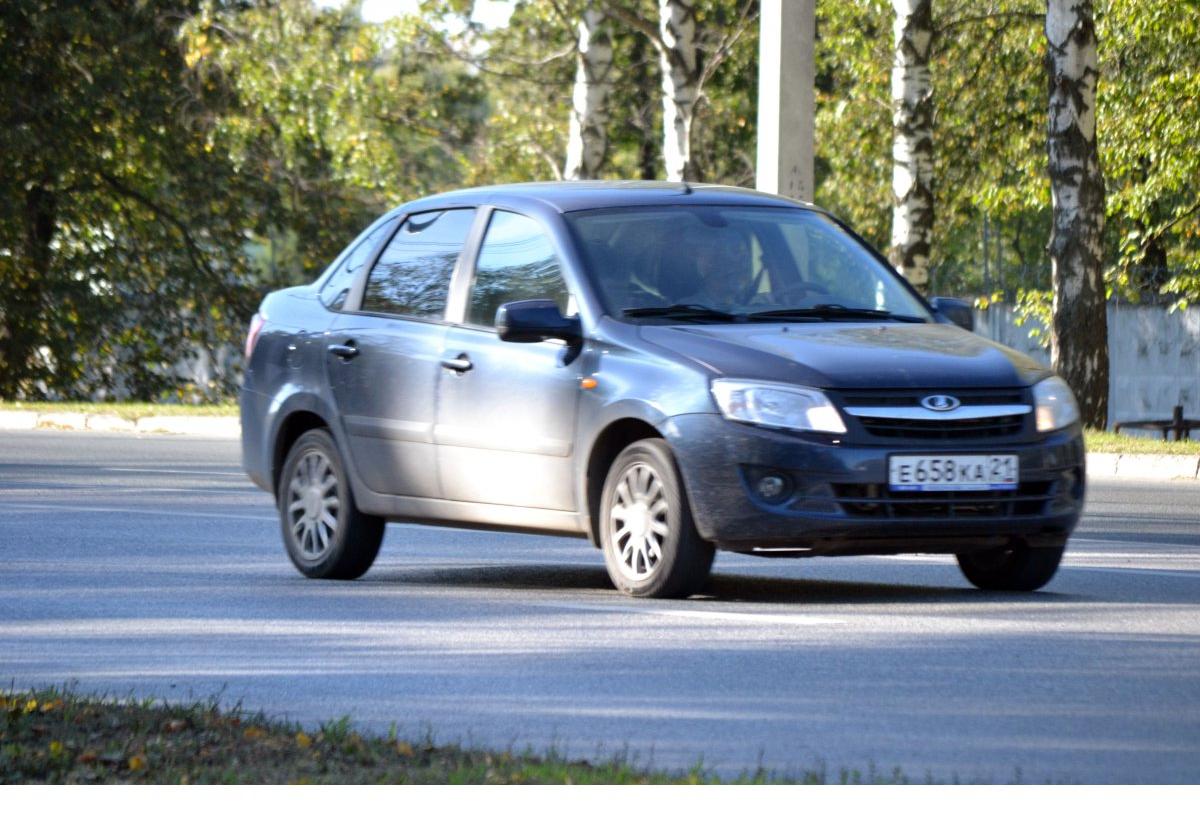 Автомобиль госномер Е658КА21