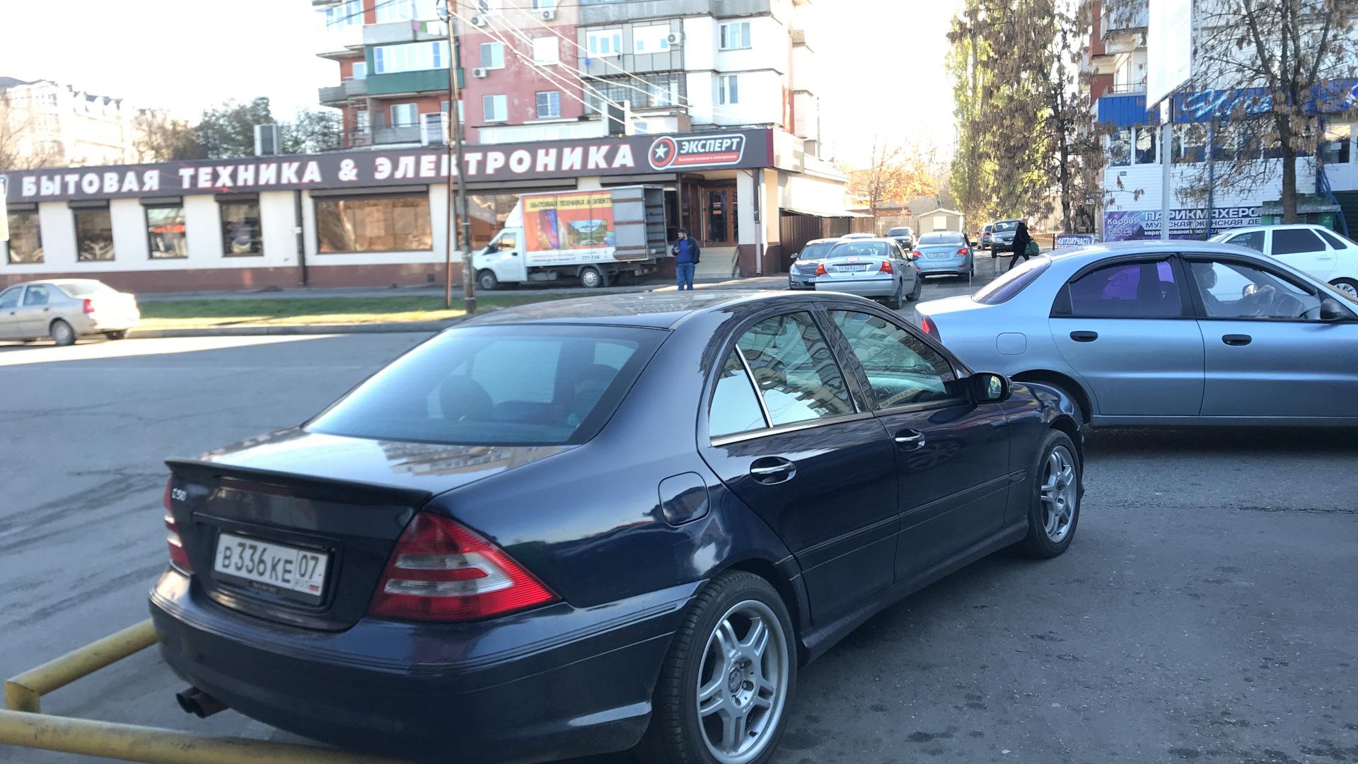 Автомобиль госномер В336КЕ07