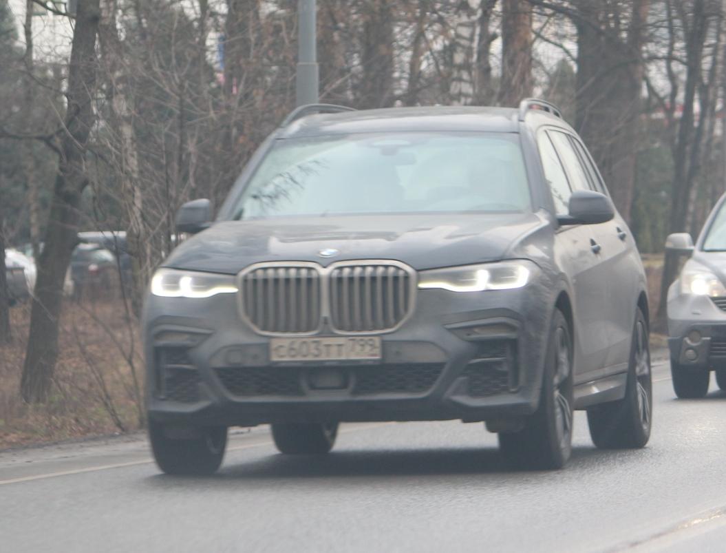 Автомобиль госномер С603ТТ799