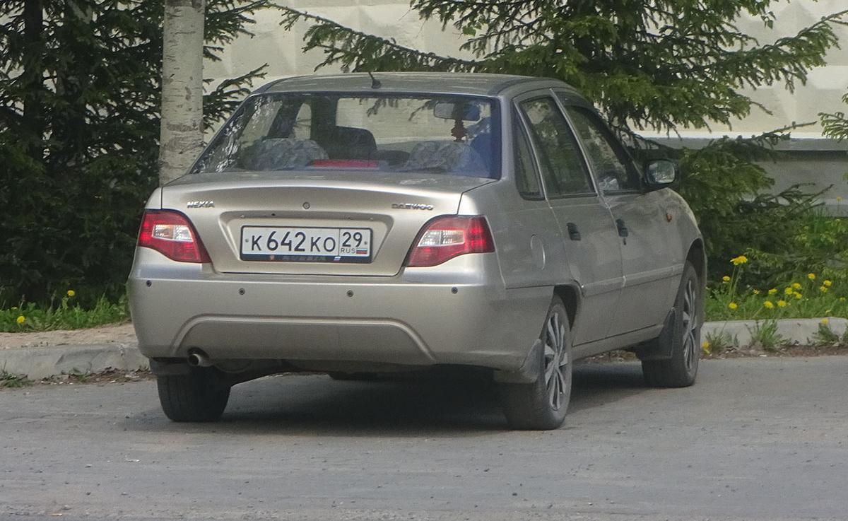 Автомобиль госномер К642КО29