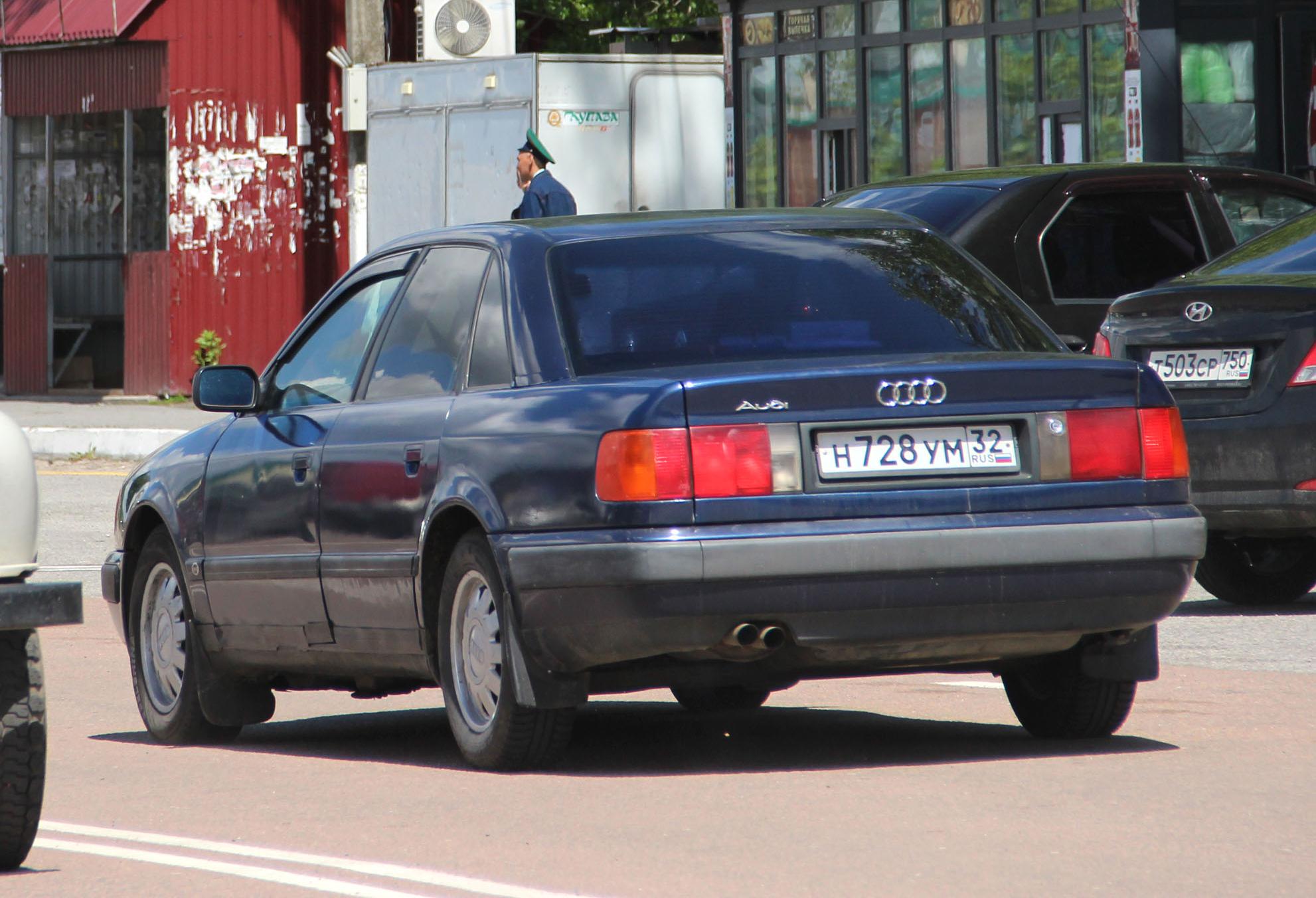 Автомобиль госномер Н728УМ32