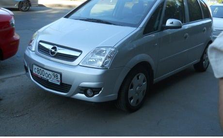 Автомобиль госномер С800ОО98