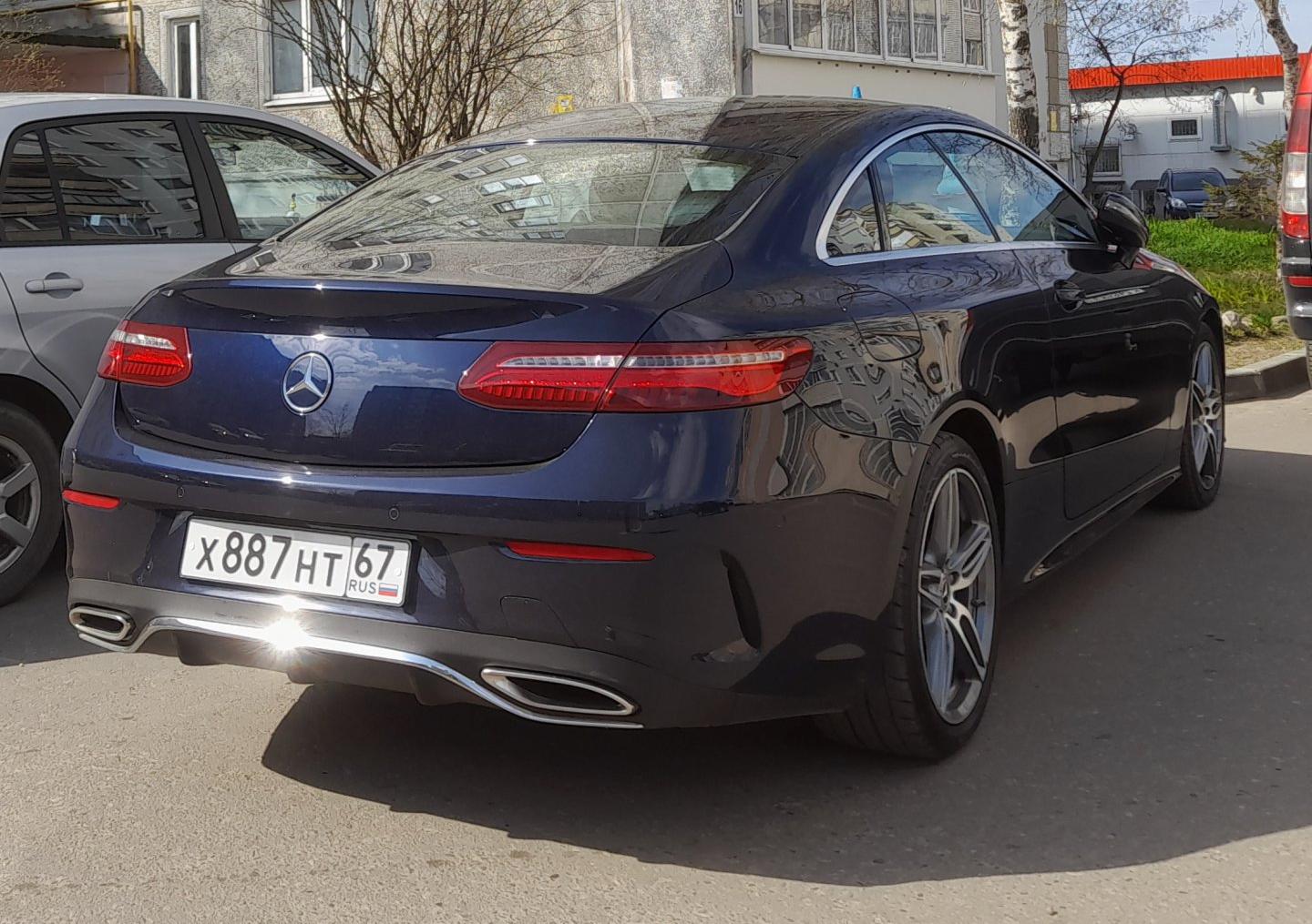 Автомобиль госномер Х887НТ67