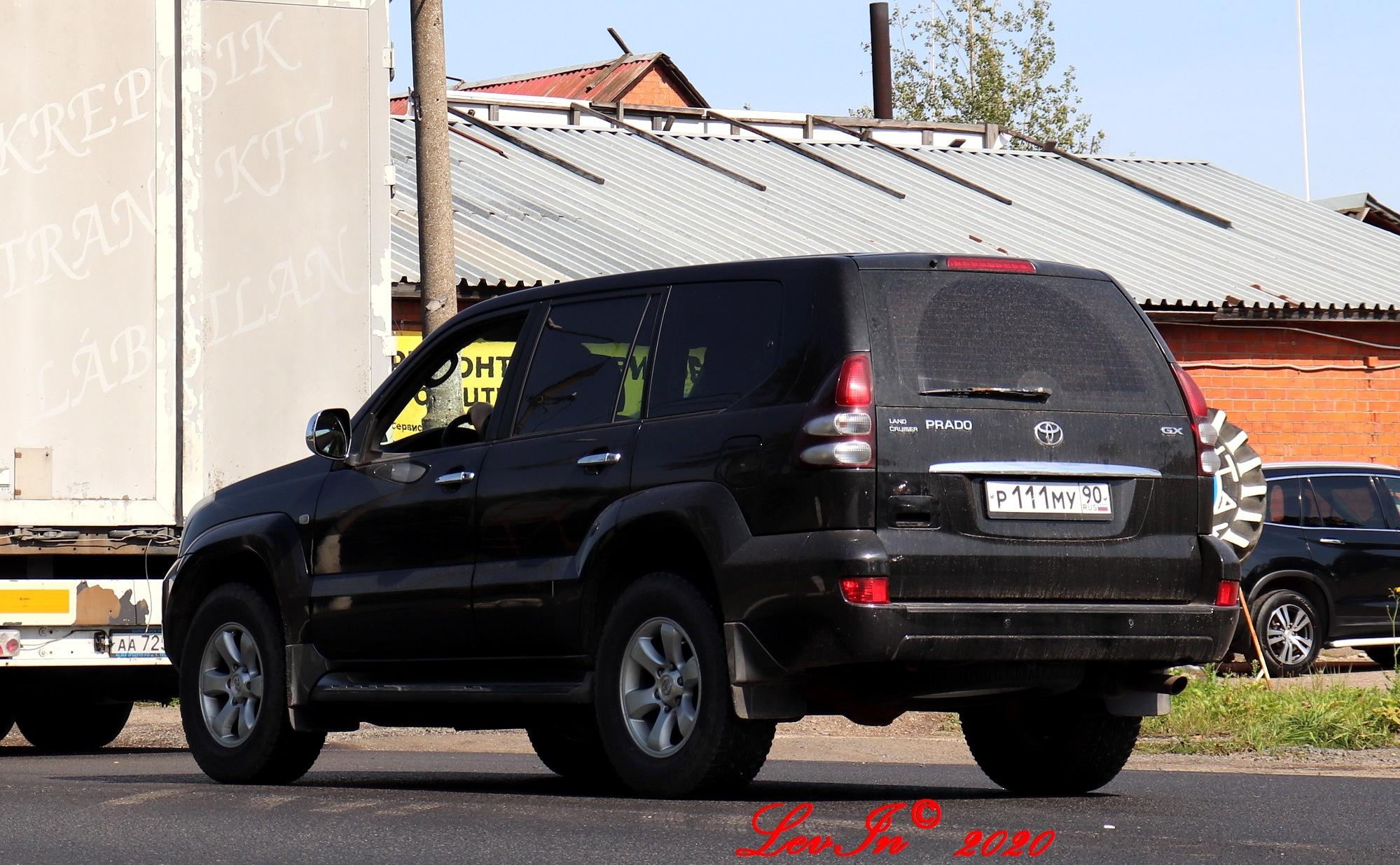 Автомобиль госномер Р111МУ90